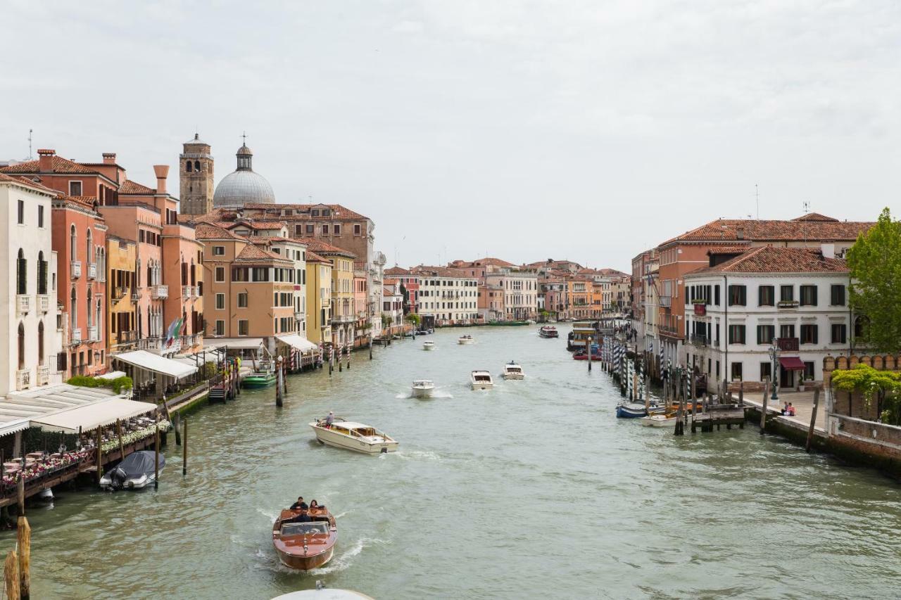 Venice Maggior Consiglio Esterno foto